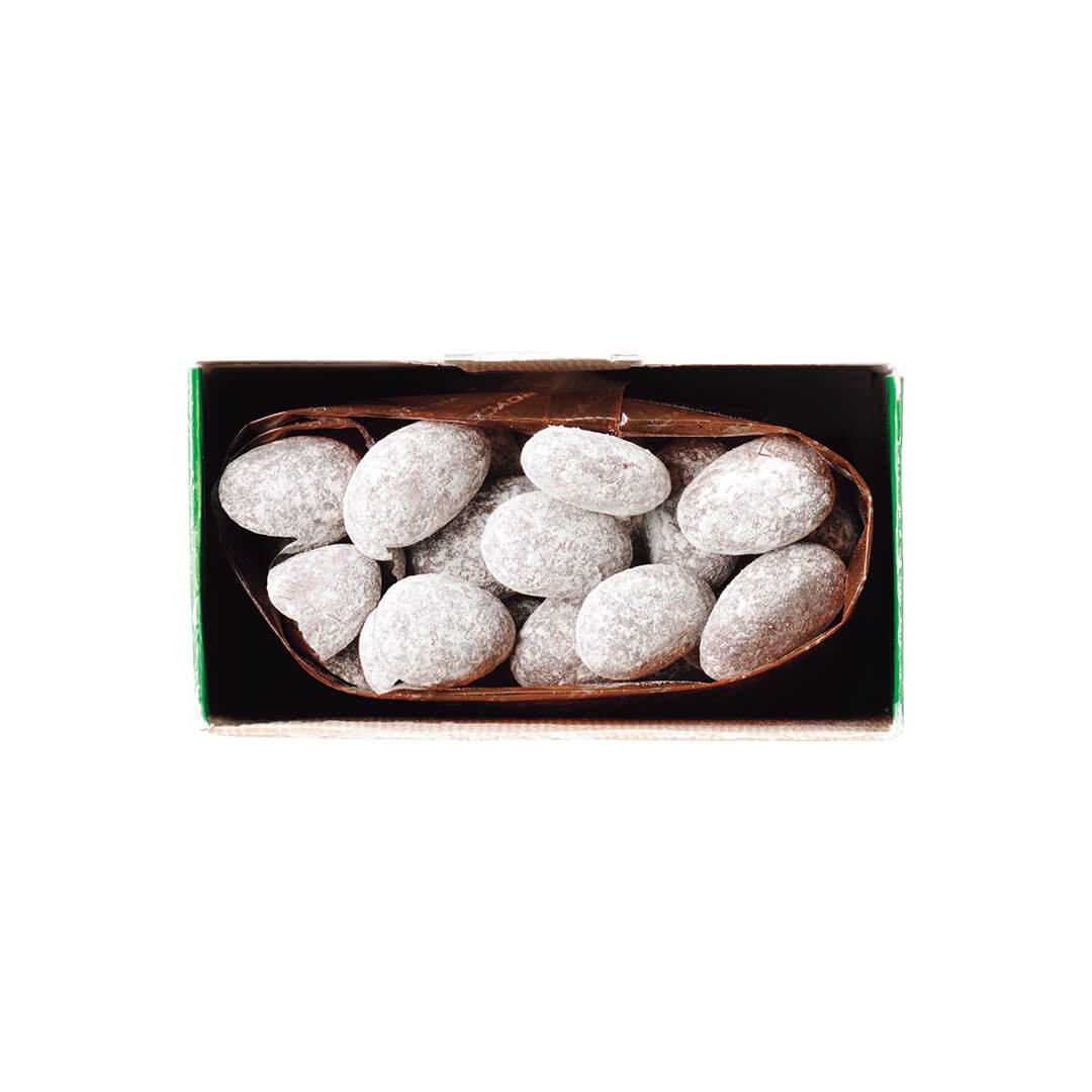 ROYCE' Chocolate - Amande Chocolat "ROYCE' Farm to Bar" - Image shows chocolate-coated almonds.