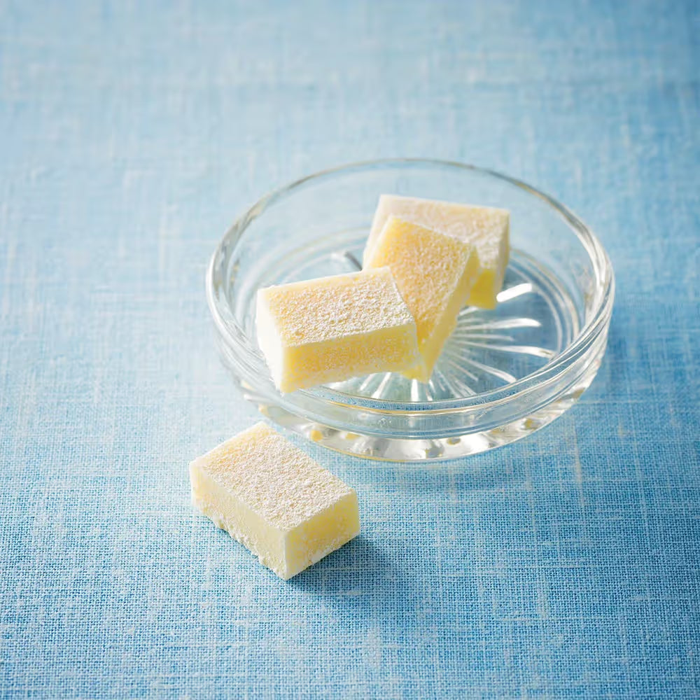 ROYCE' Nama White Chocolate with Liqueur